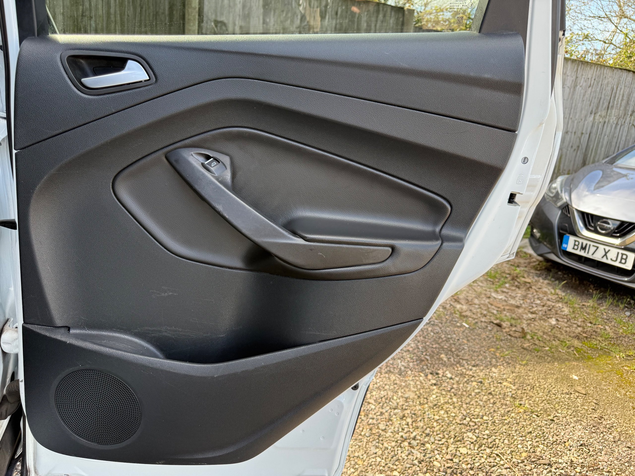FORD KUGA 2.0 TDCI TITANIUM SUV 5DR DIESEL POWERSHIFT EURO 6 120 PS MILEAGE...